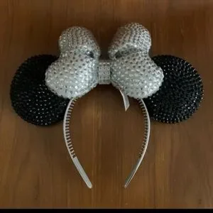 DISNEY 60TH ANNIVERSARY MINNIE MOUSE EARS SWAROVSKI ARRIBAS CRYSTAL HEADBAND LE Disney | Accessories | Disney 6th Anniversary Minnie Mouse  main image 2